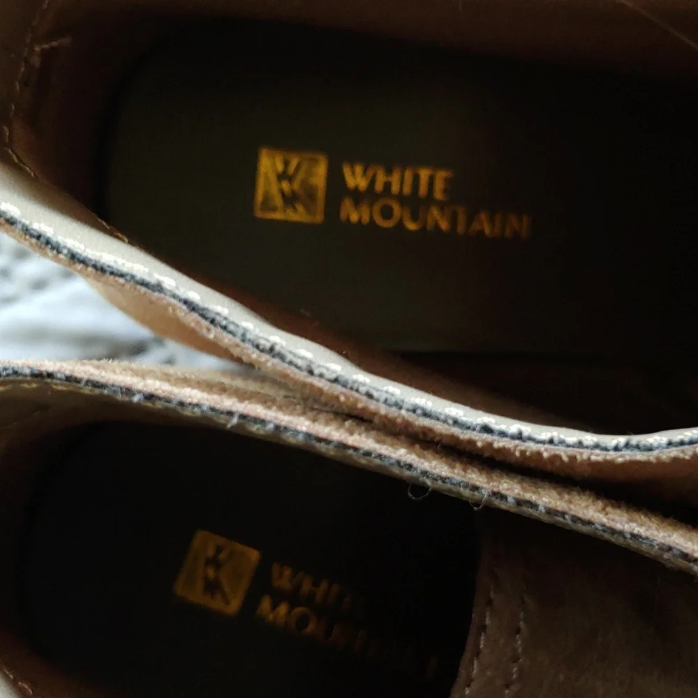 White Mountain Wedge Boot - Picture 5 of 6